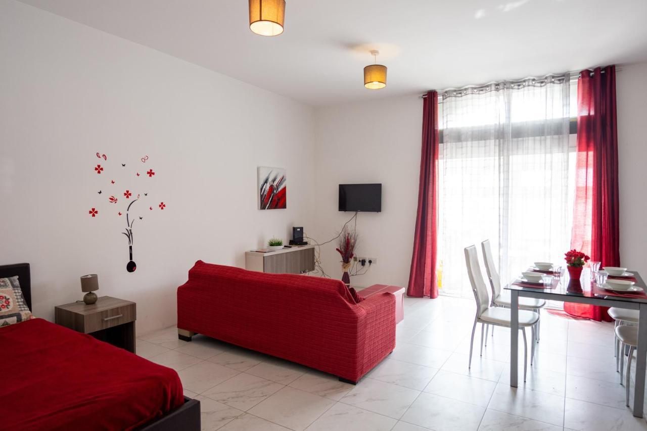 Seafront Apartment Between Valletta And Sliema Мсіда Екстер'єр фото
